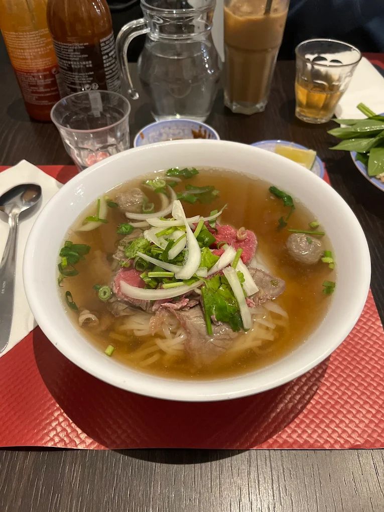 Bol de pho chez Pho Bida Viet Nam