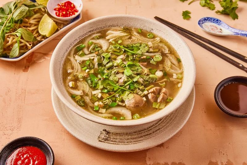 Bol de pho chez Camone